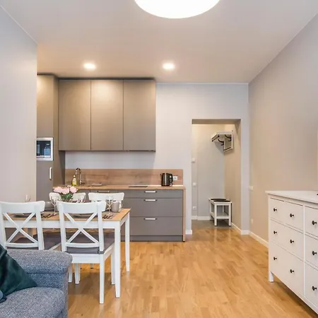 Charming 1br - 46m2 - Perfect Location Apartment Riga