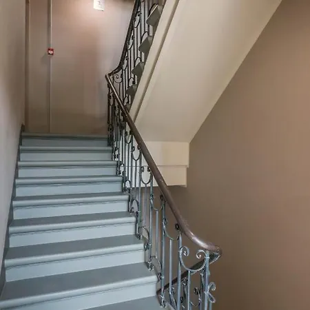 Апартаменти Charming 1br - 46m2 - Perfect Location Рига