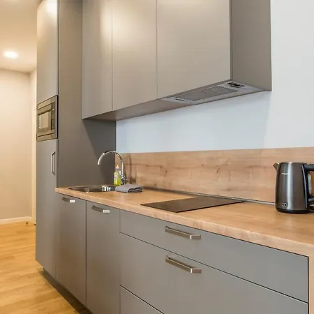 Charming 1br - 46m2 - Perfect Location Апартаменти