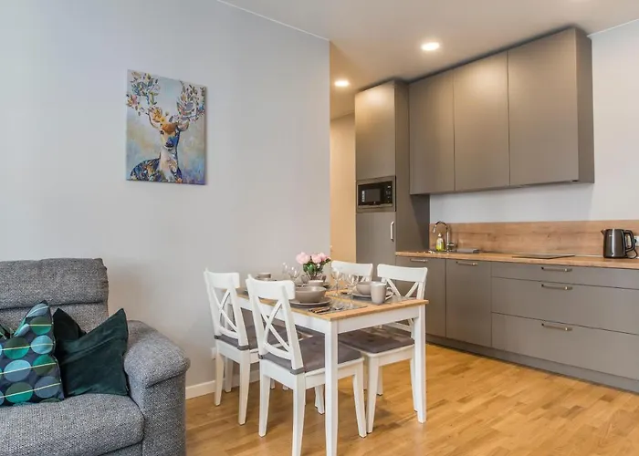 Charming 1br - 46m2 - Perfect Location * Riga